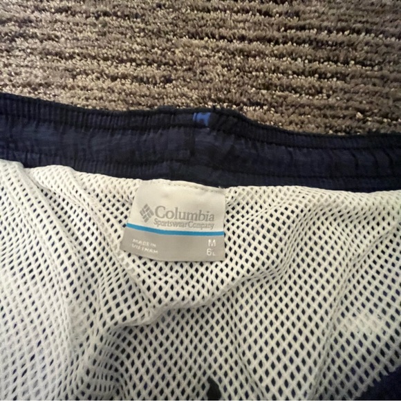 Blue Columbia swim trunks - Picture 2 of 5